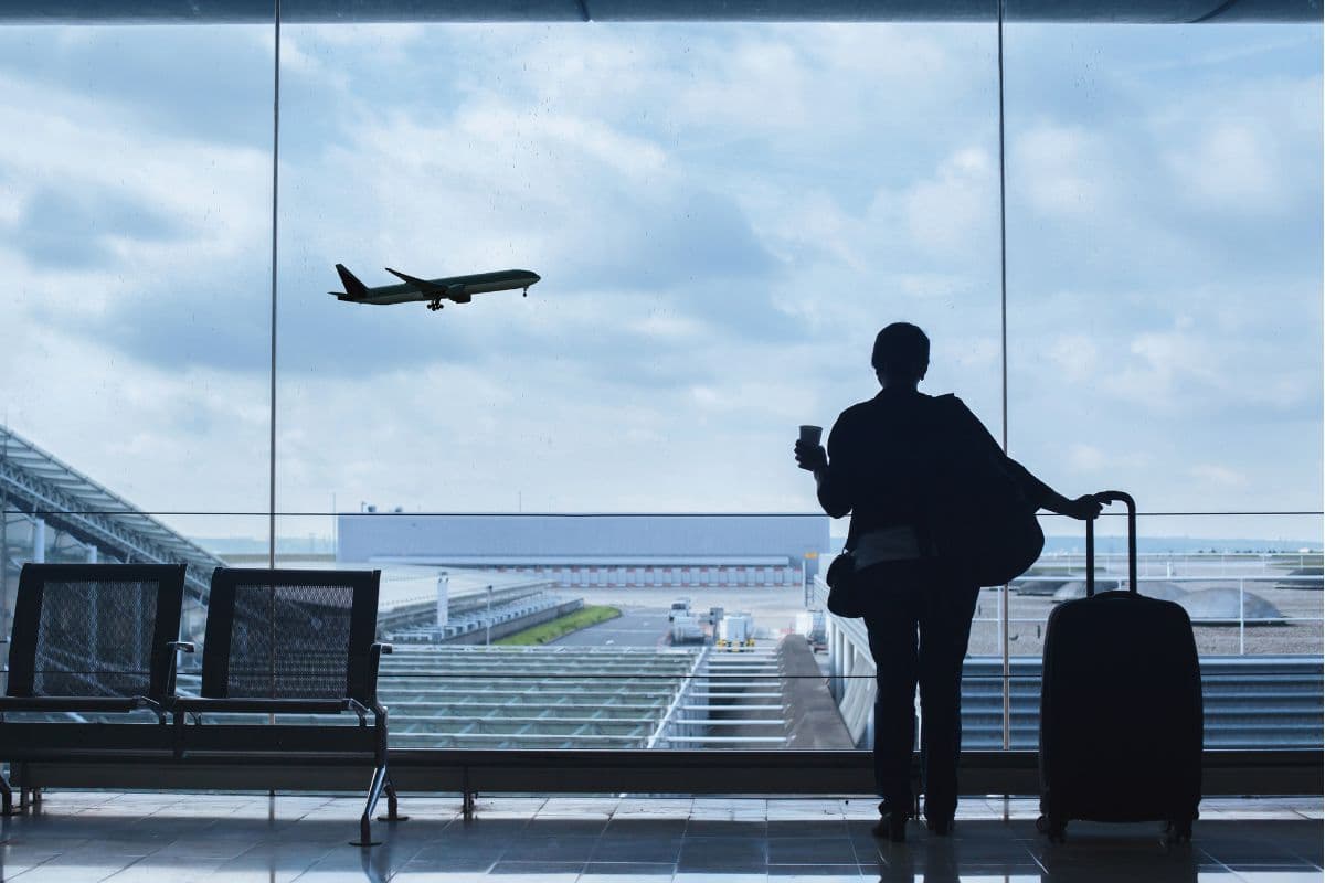 Viajar sin autorización de regreso en verano 2025