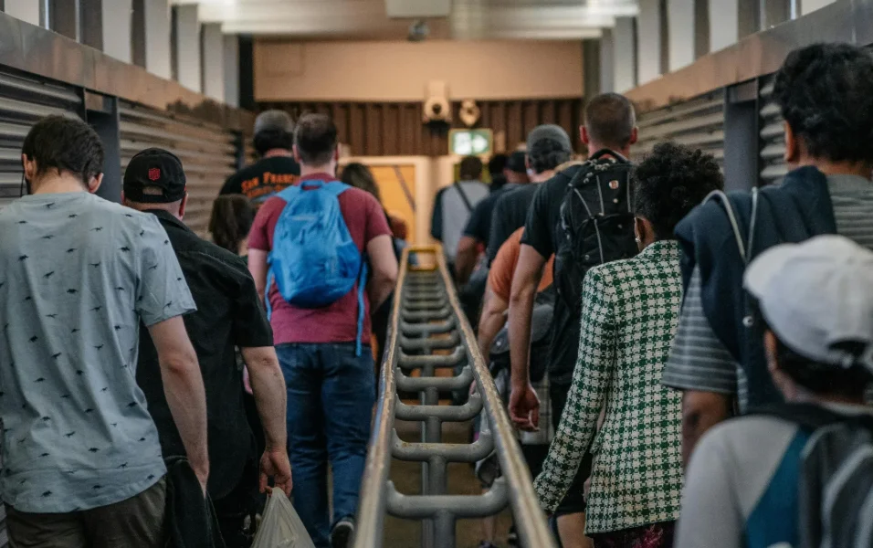 regularizacion masiva españa